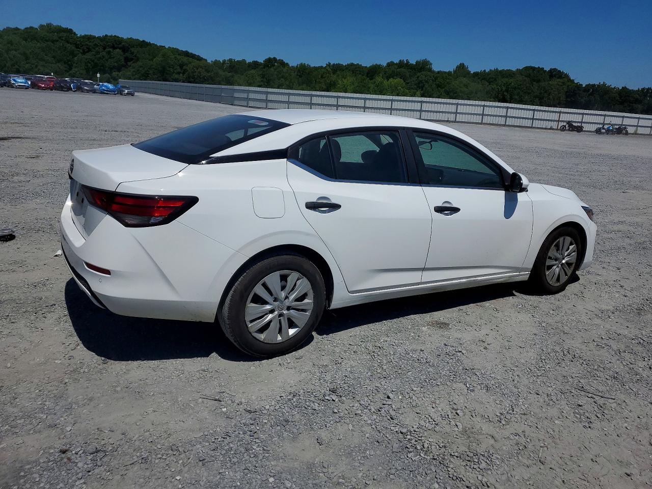 2024 NISSAN SENTRA