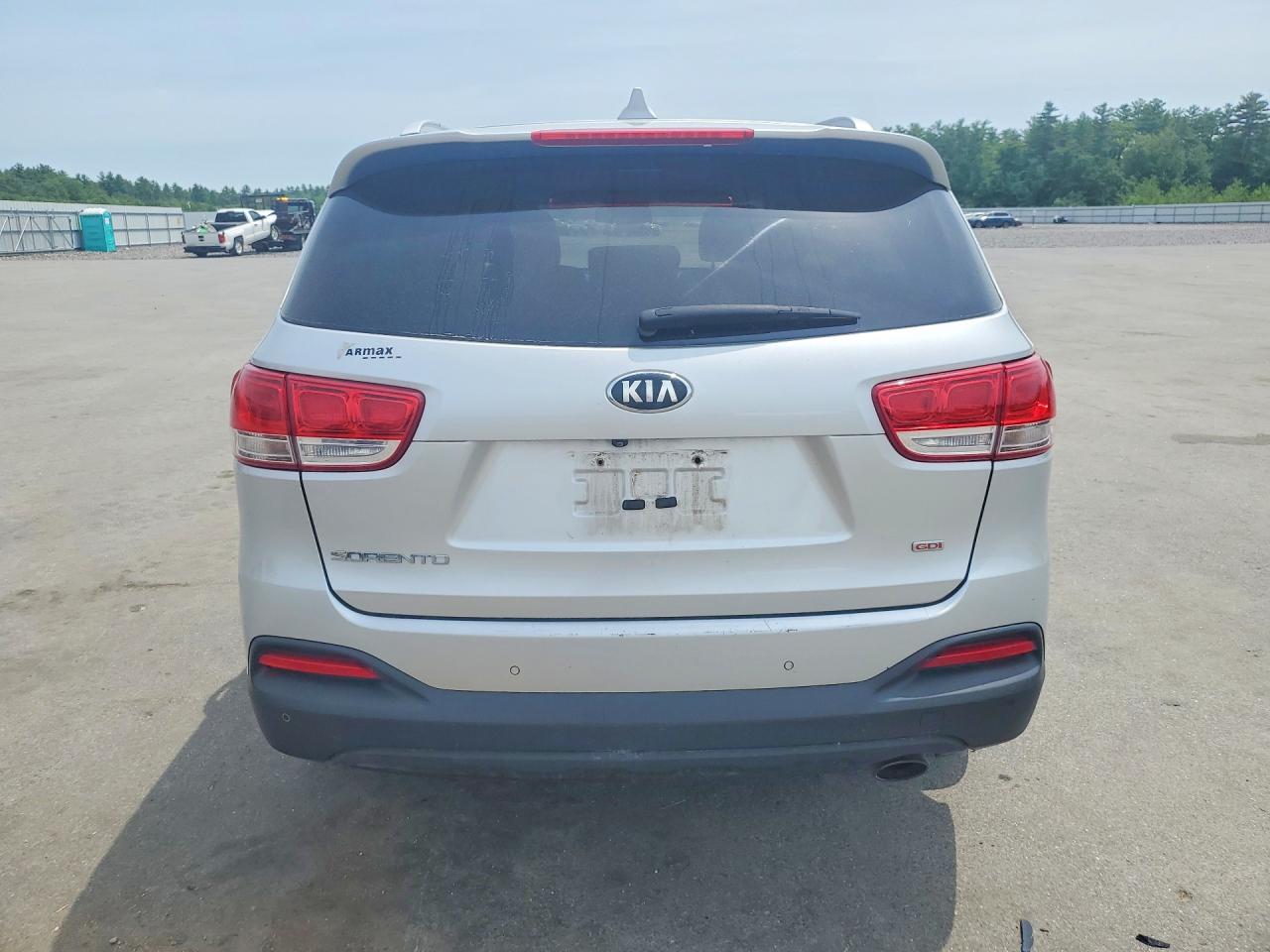 2017 KIA SORENTO