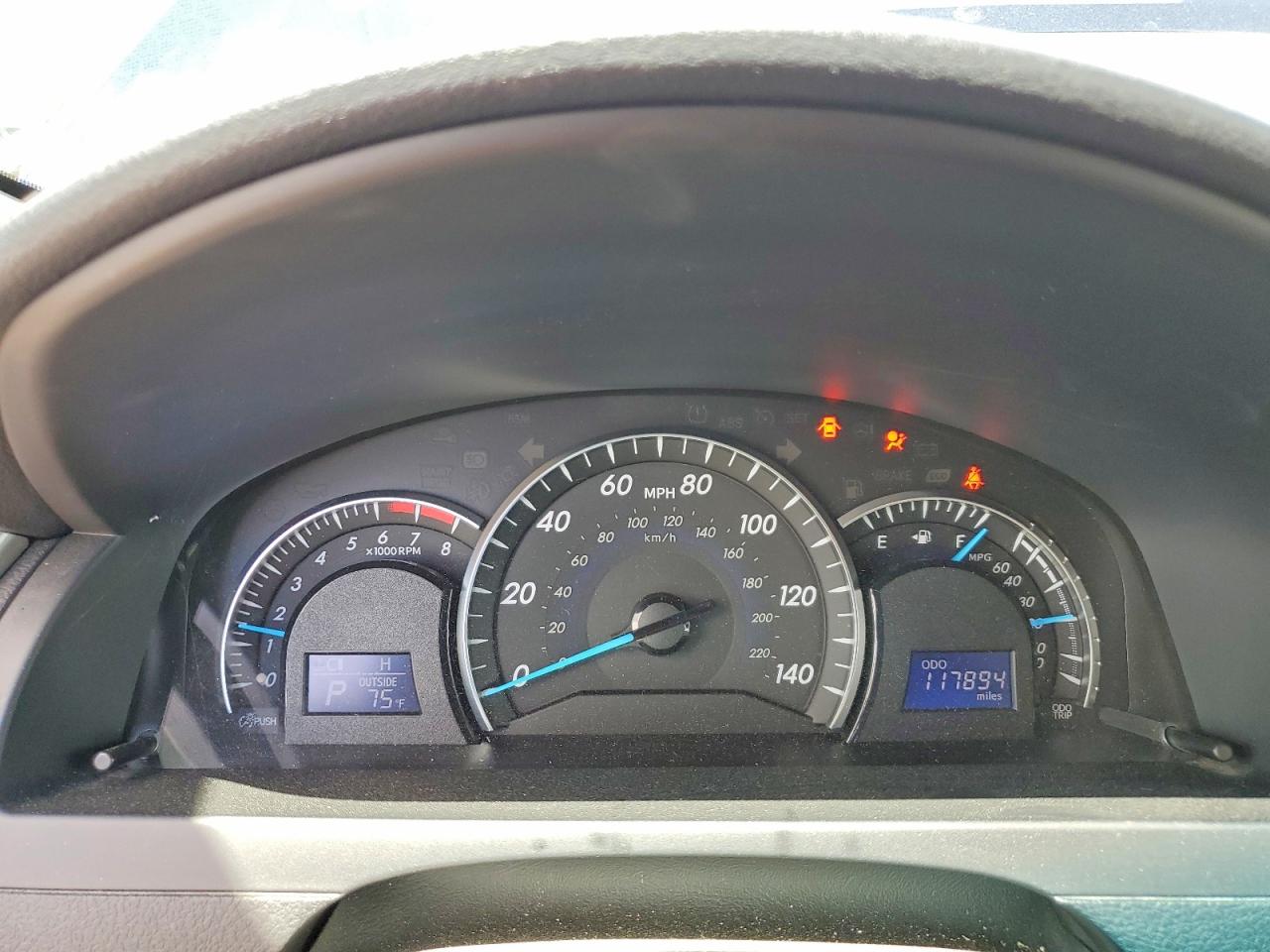 2014 TOYOTA CAMRY