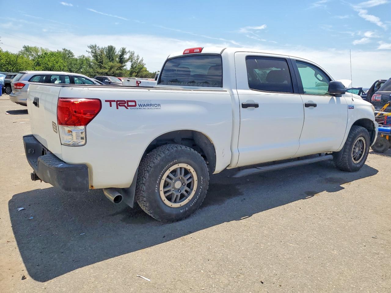2012 TOYOTA TUNDRA