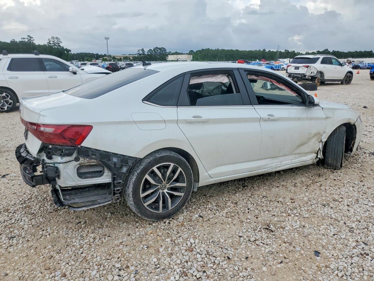 2025 VOLKSWAGEN JETTA