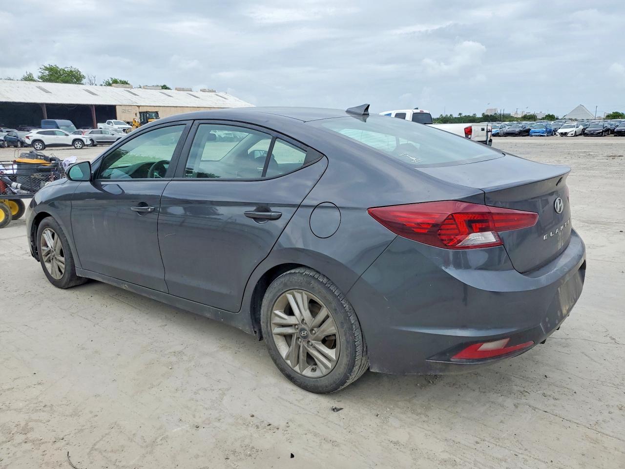 2020 HYUNDAI ELANTRA