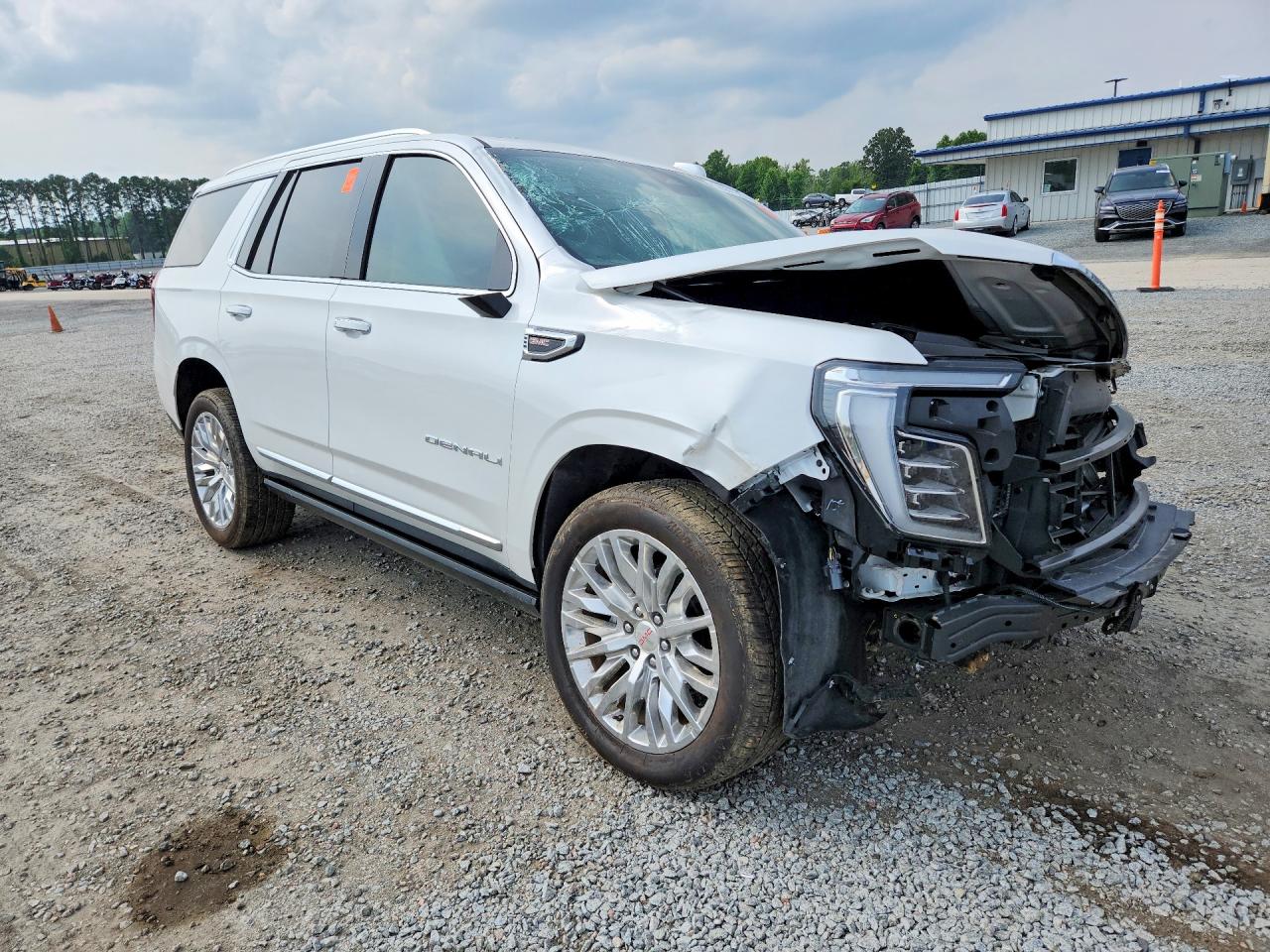 2025 GMC YUKON