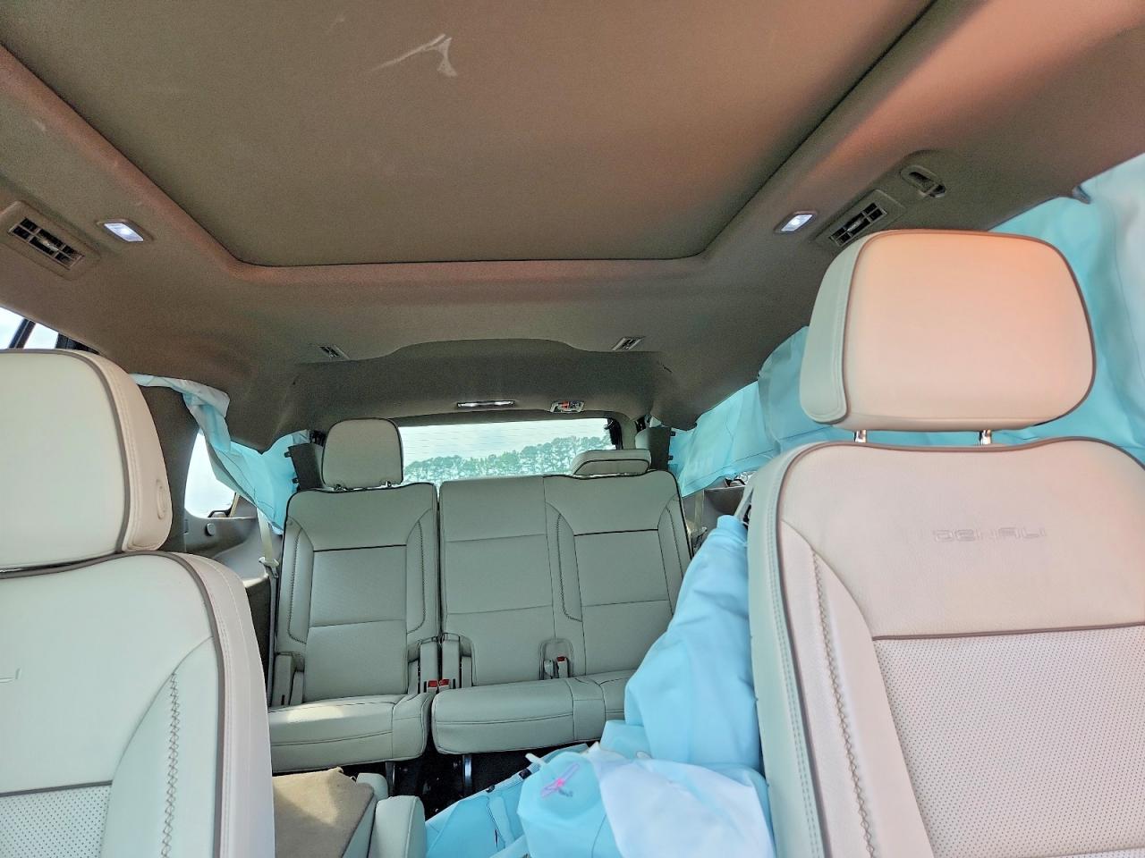 2025 GMC YUKON