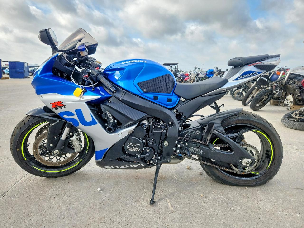 2023 SUZUKI GSXR600