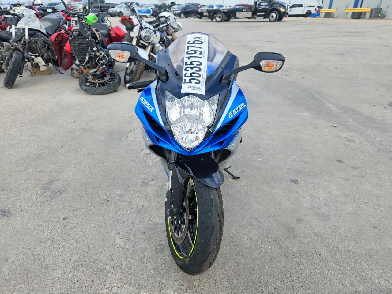 2023 SUZUKI GSXR600