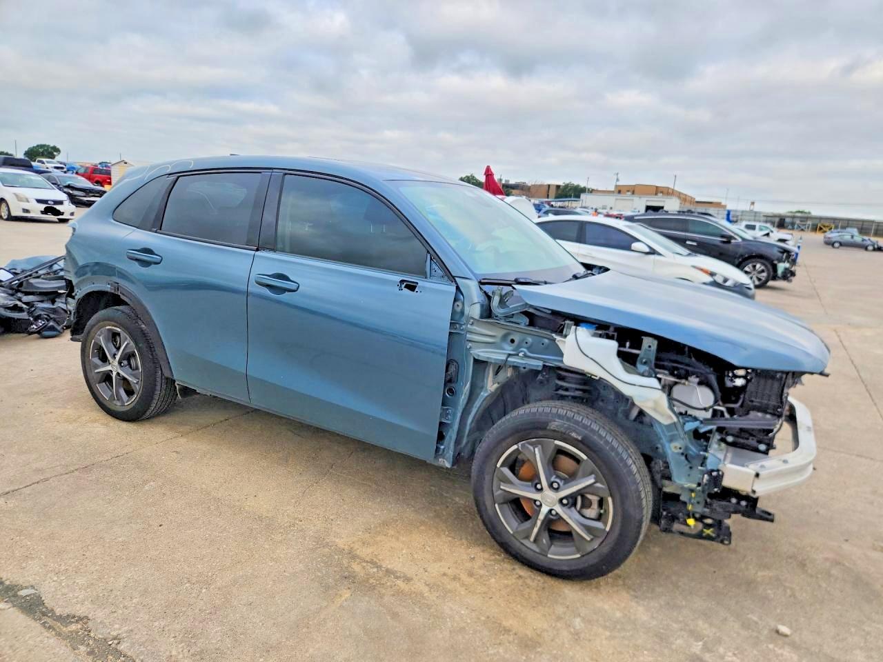 2025 HONDA HR-V