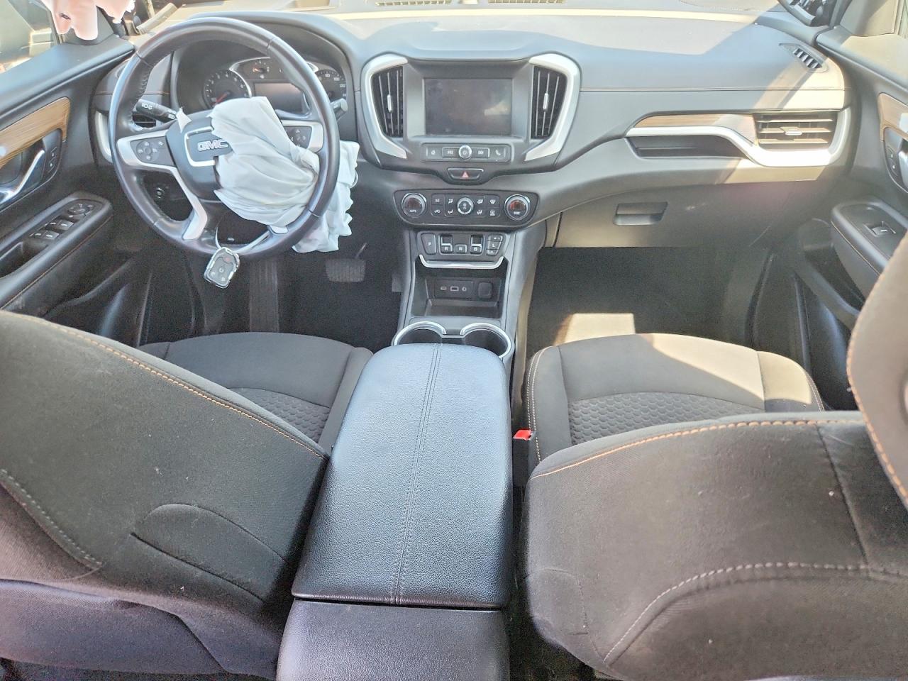 2021 GMC TERRAIN
