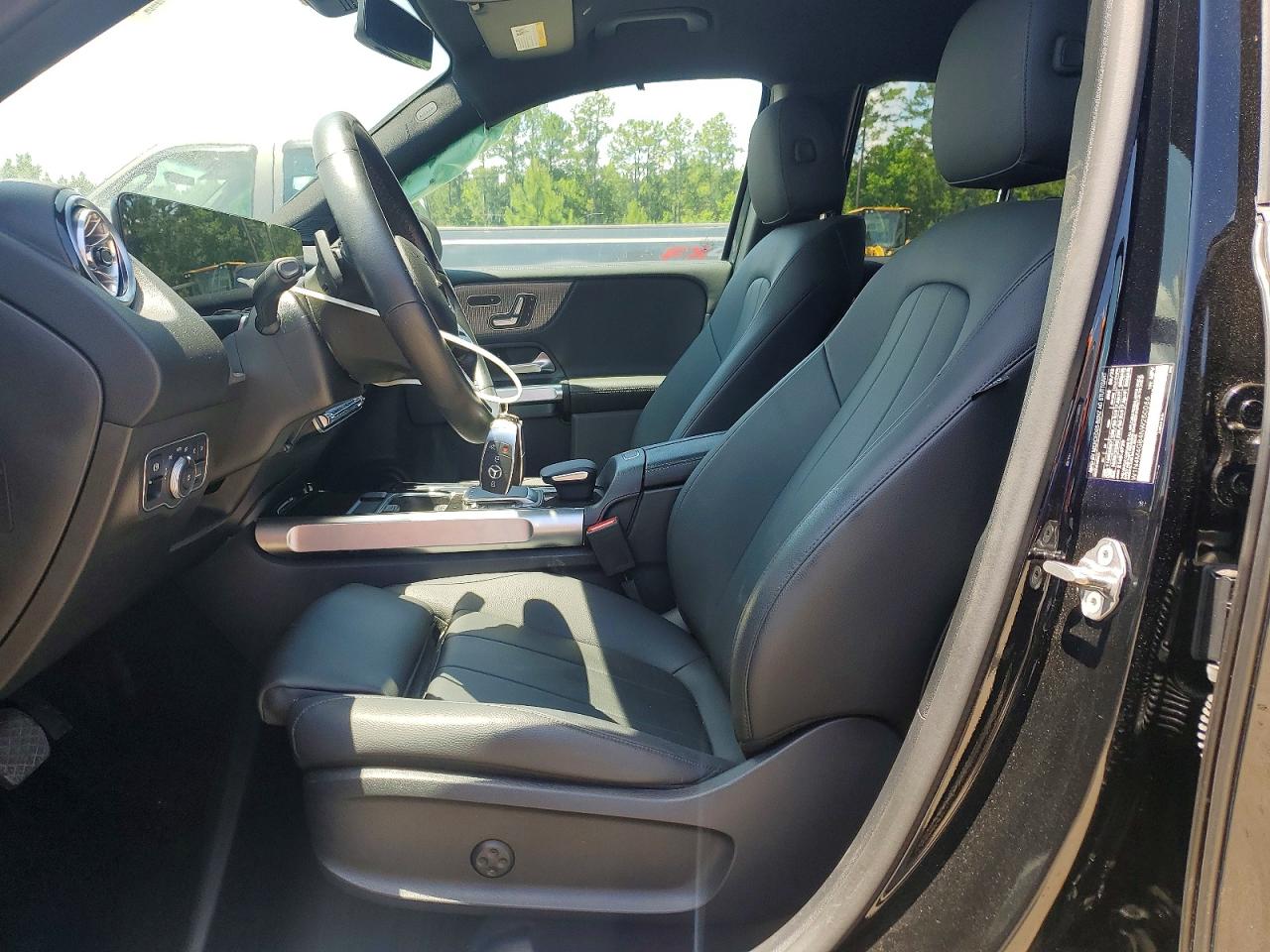 2022 MERCEDES-BENZ GLB-CLASS