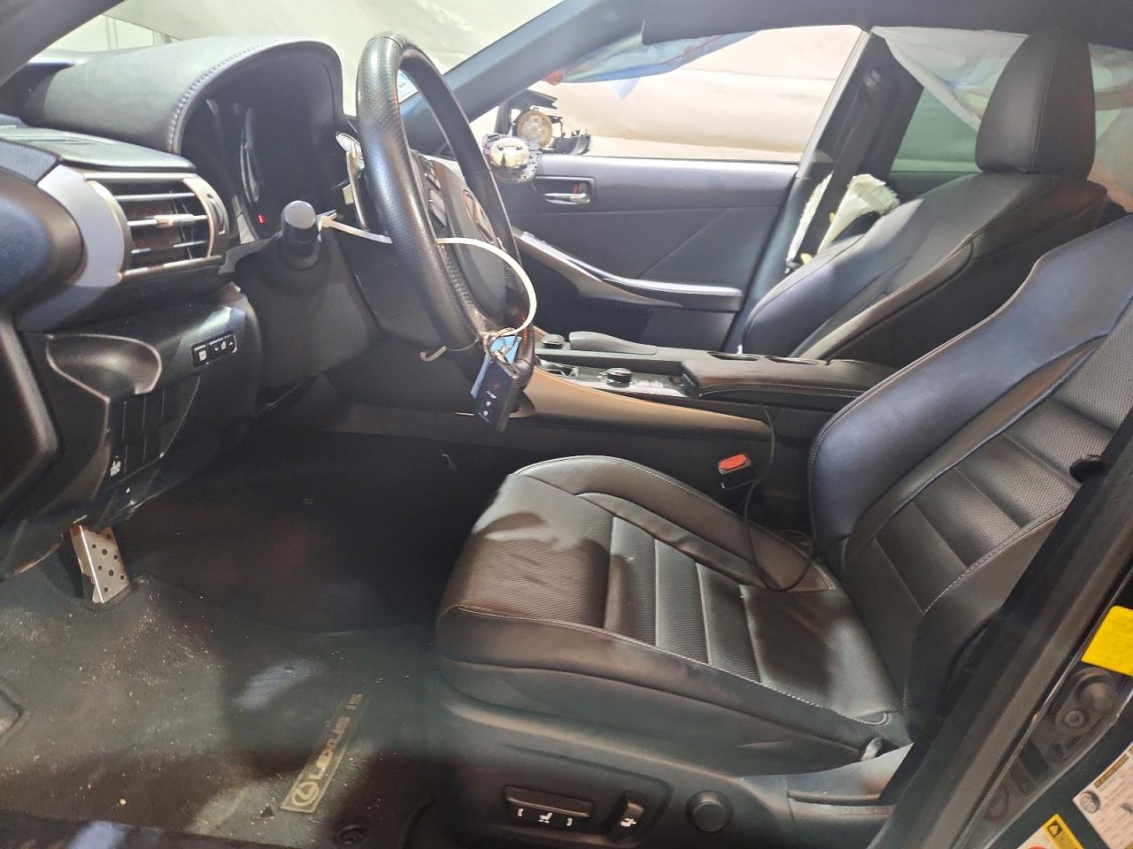 2014 LEXUS IS