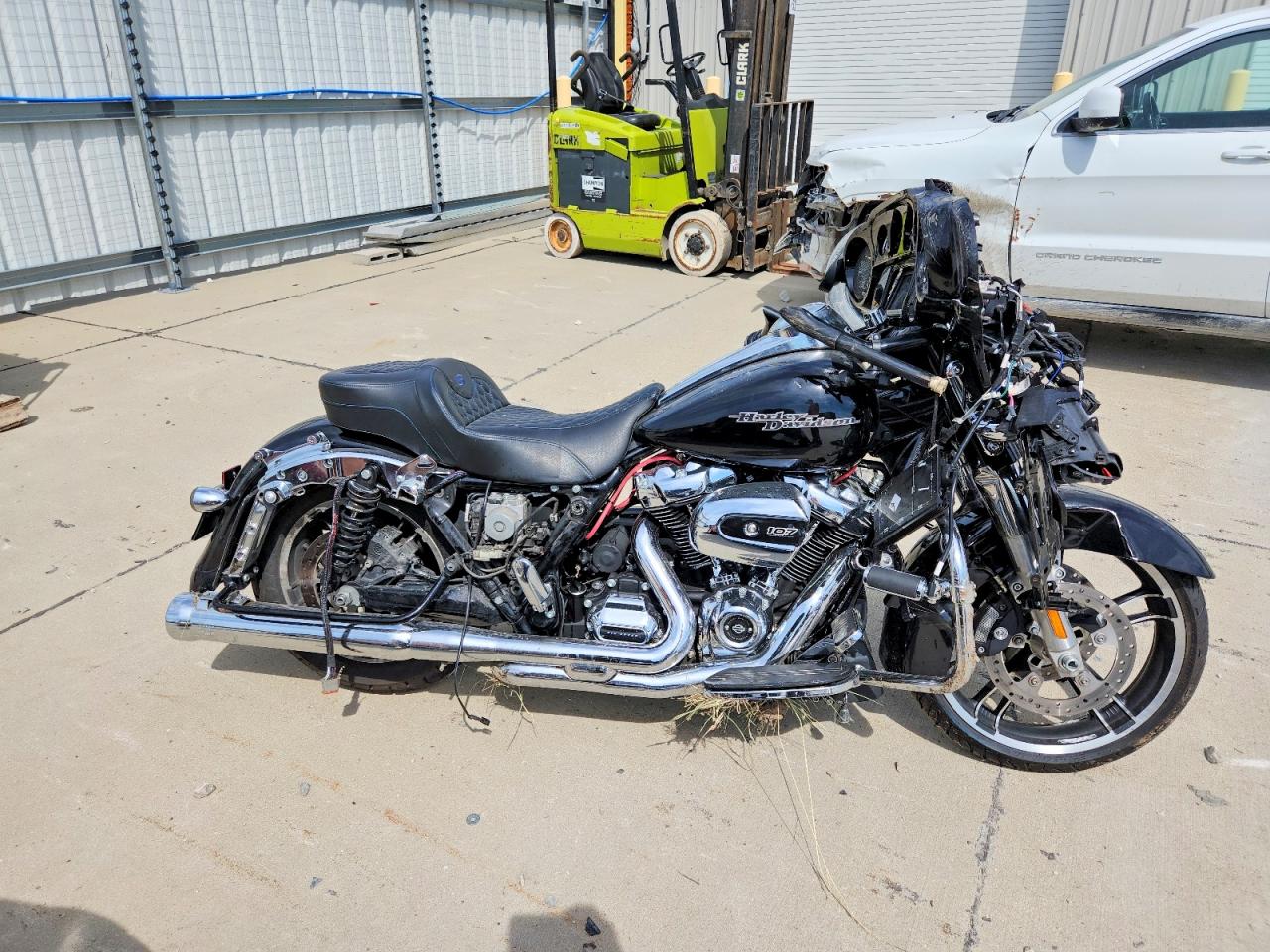 2017 HARLEY-DAVIDSON FL