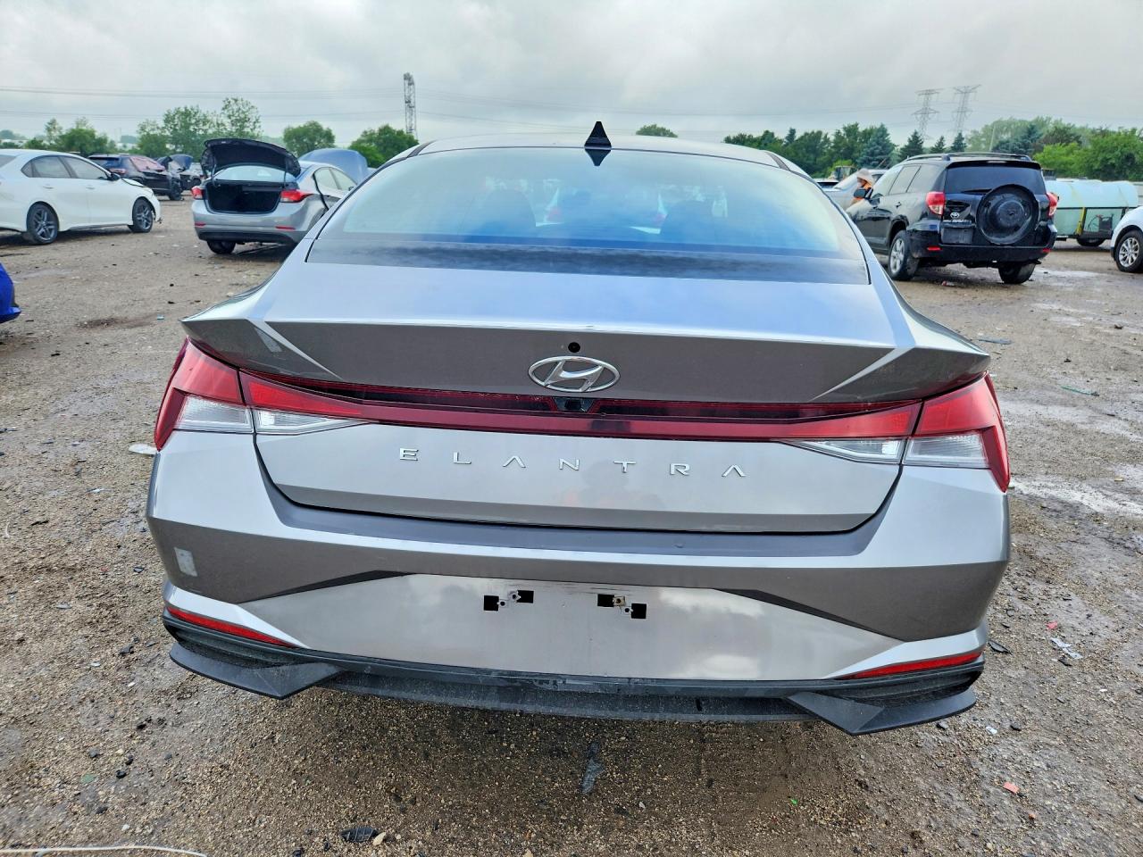 2021 HYUNDAI ELANTRA
