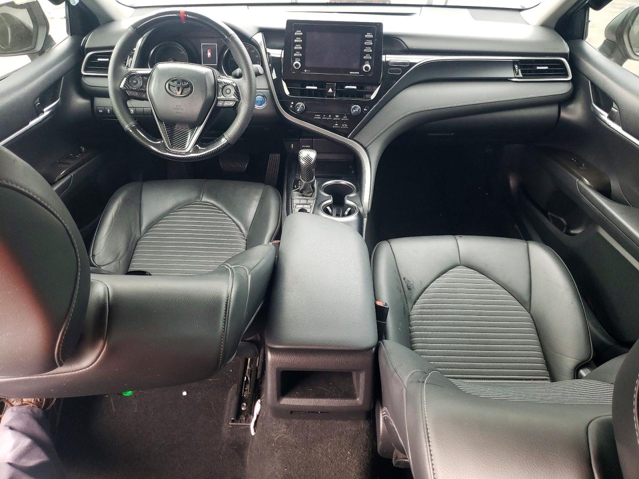 2022 TOYOTA CAMRY SOLA