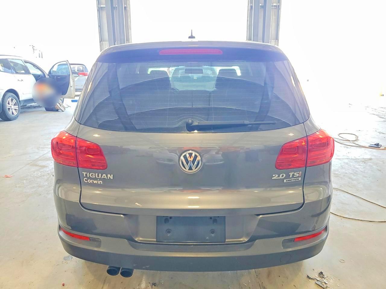 2013 VOLKSWAGEN TIGUAN