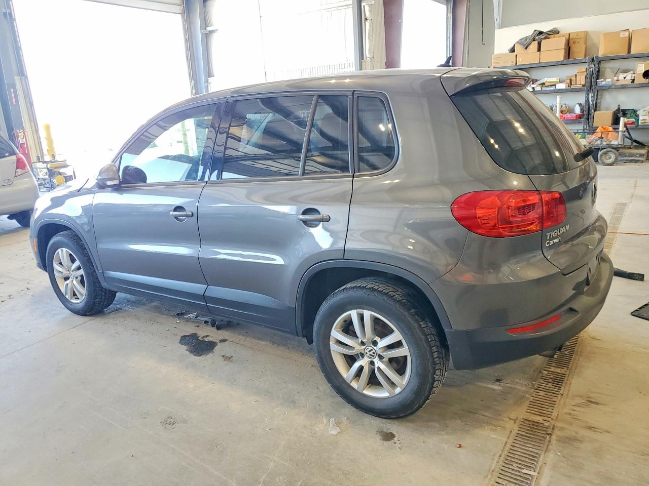 2013 VOLKSWAGEN TIGUAN
