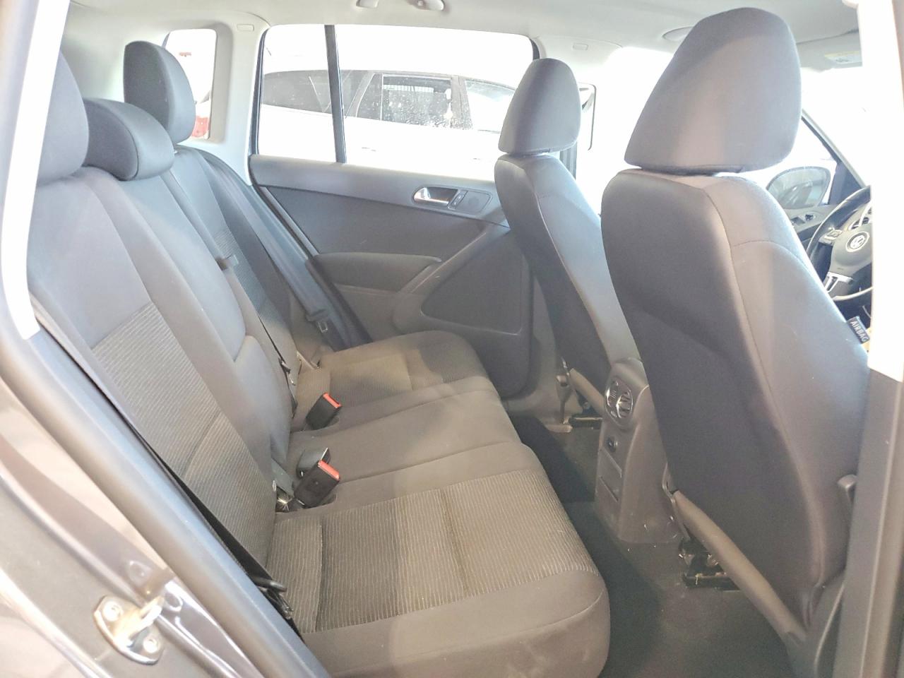 2013 VOLKSWAGEN TIGUAN