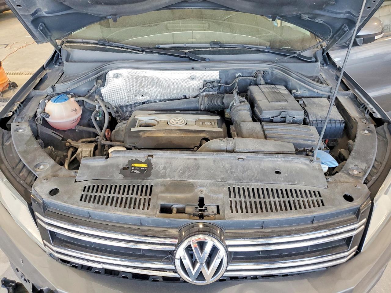 2013 VOLKSWAGEN TIGUAN