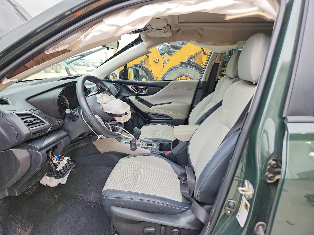 2022 SUBARU FORESTER