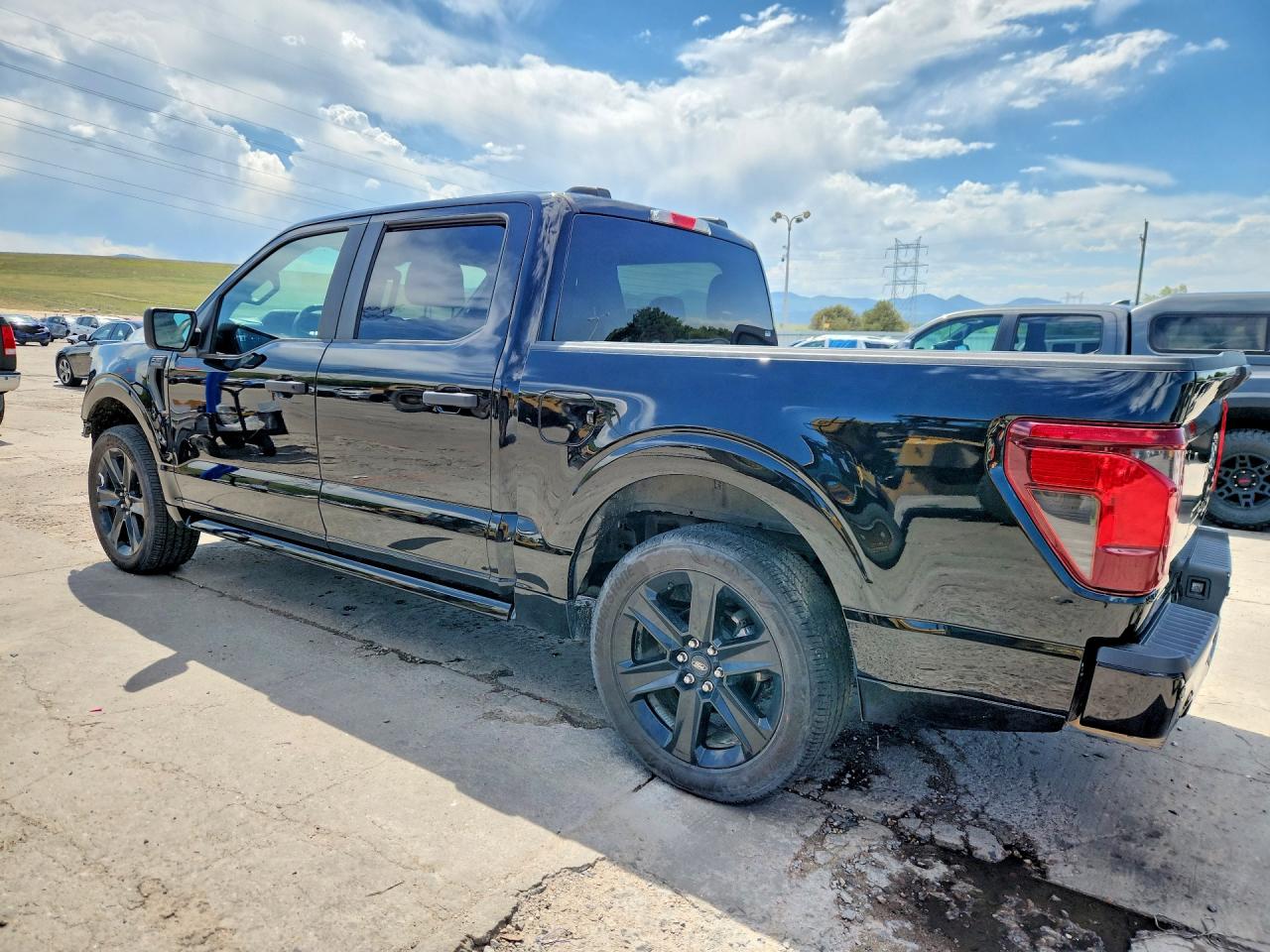 2025 FORD F150