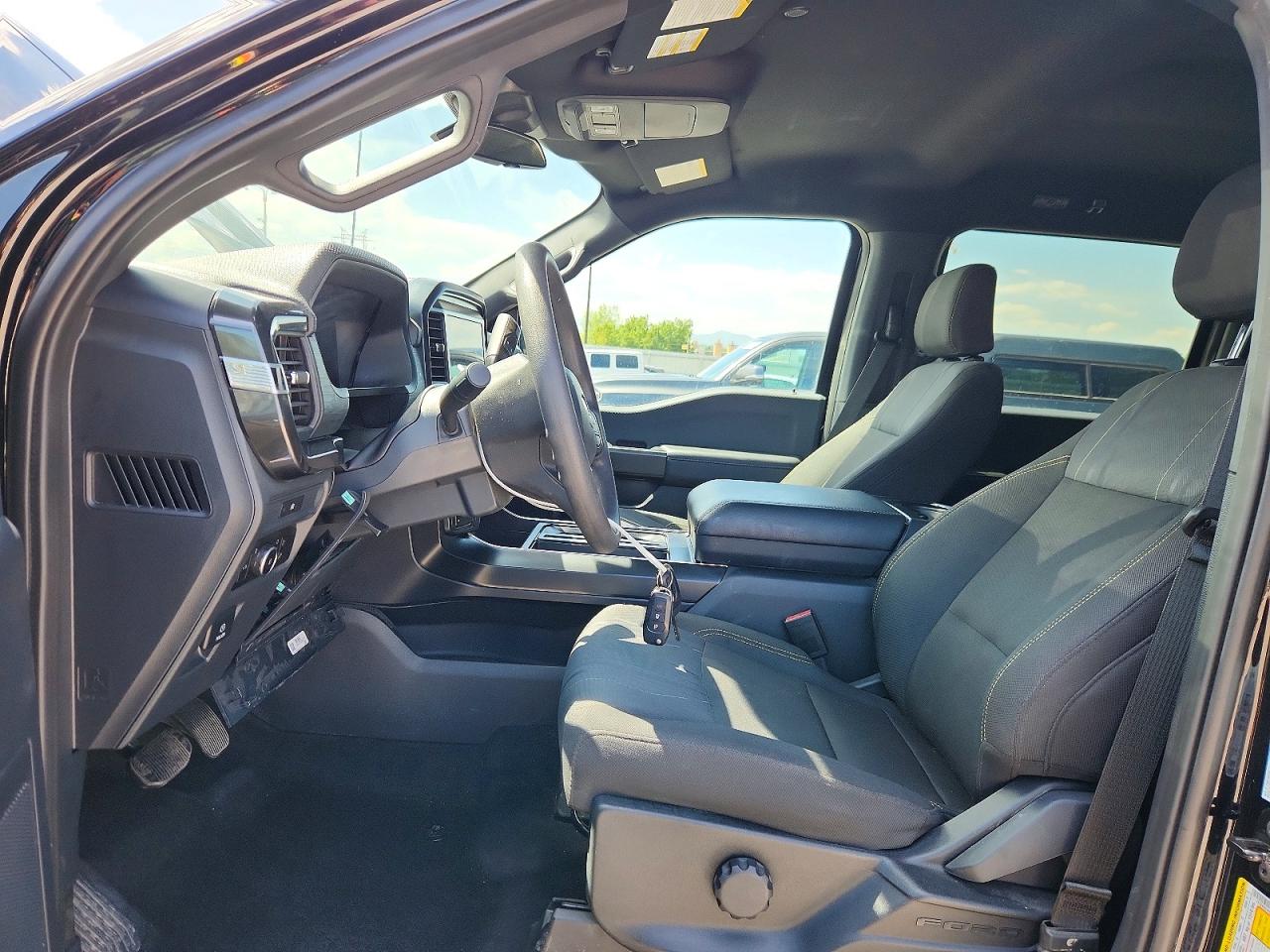 2025 FORD F150