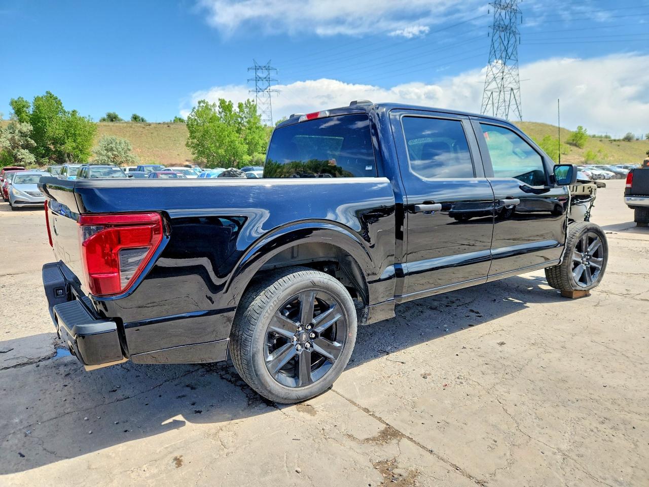 2025 FORD F150
