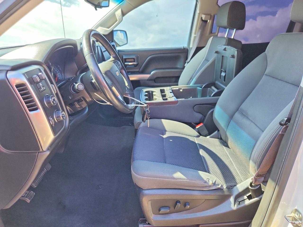 2017 CHEVROLET SILVERADO