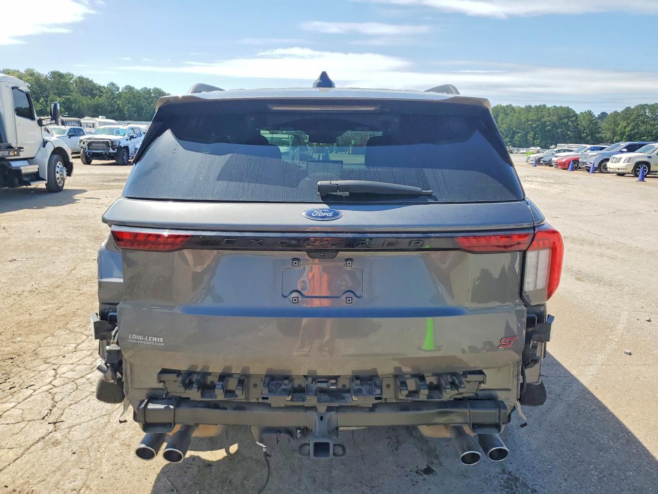 2025 FORD EXPLORER