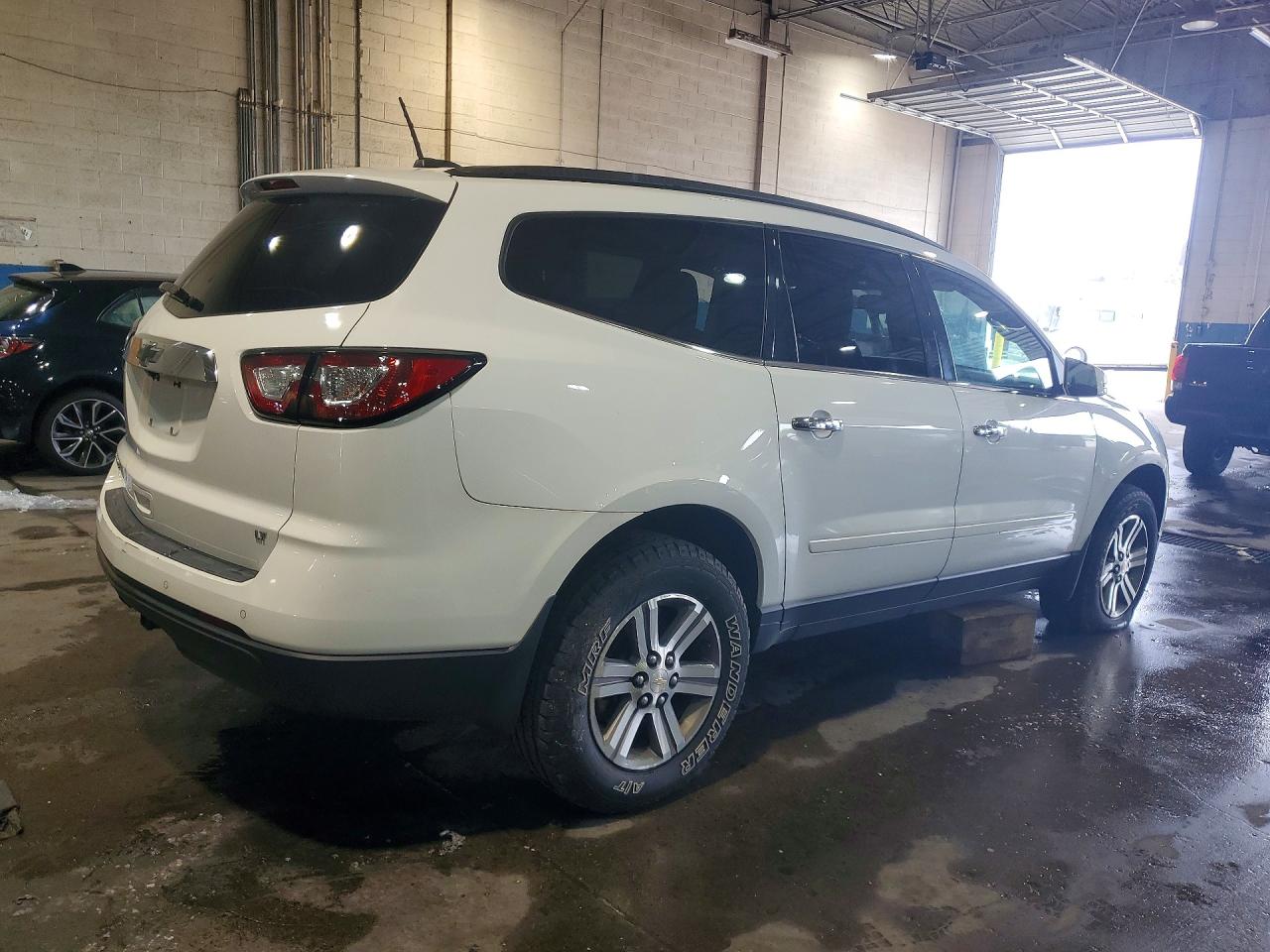 2017 CHEVROLET TRAVERSE