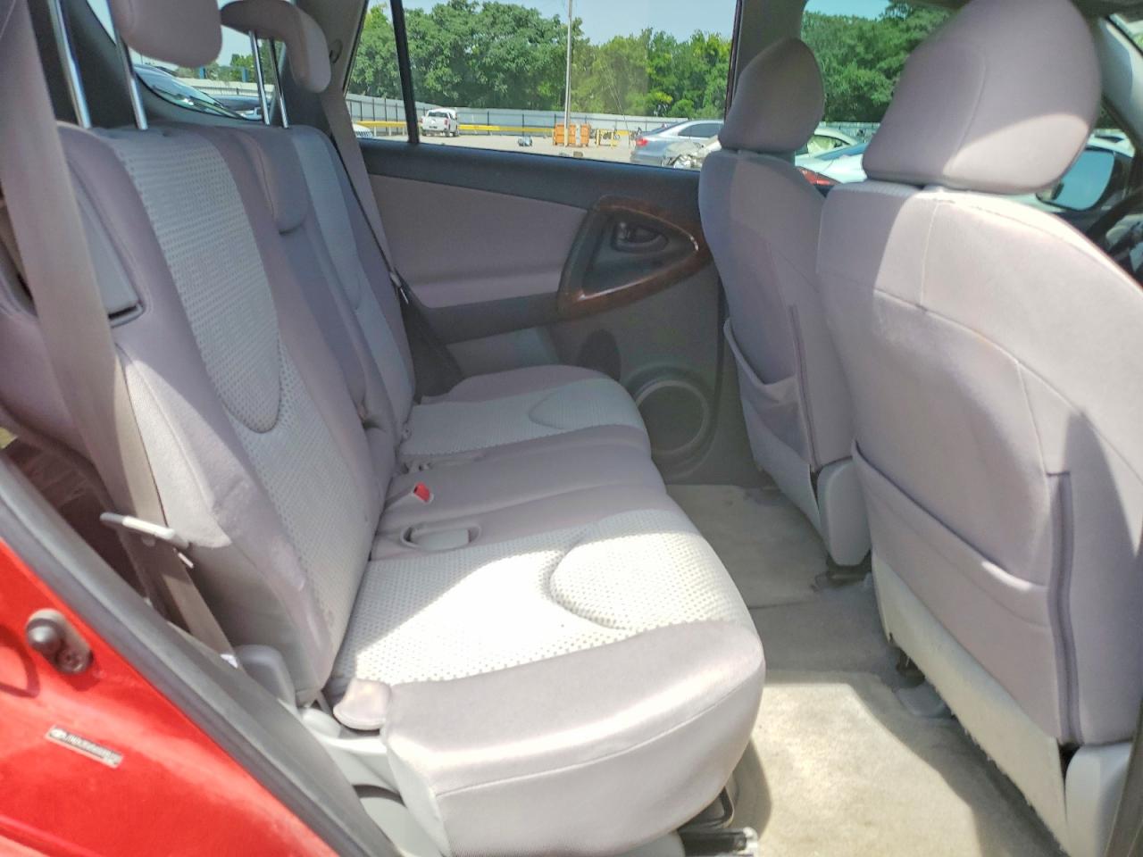 2006 TOYOTA RAV4