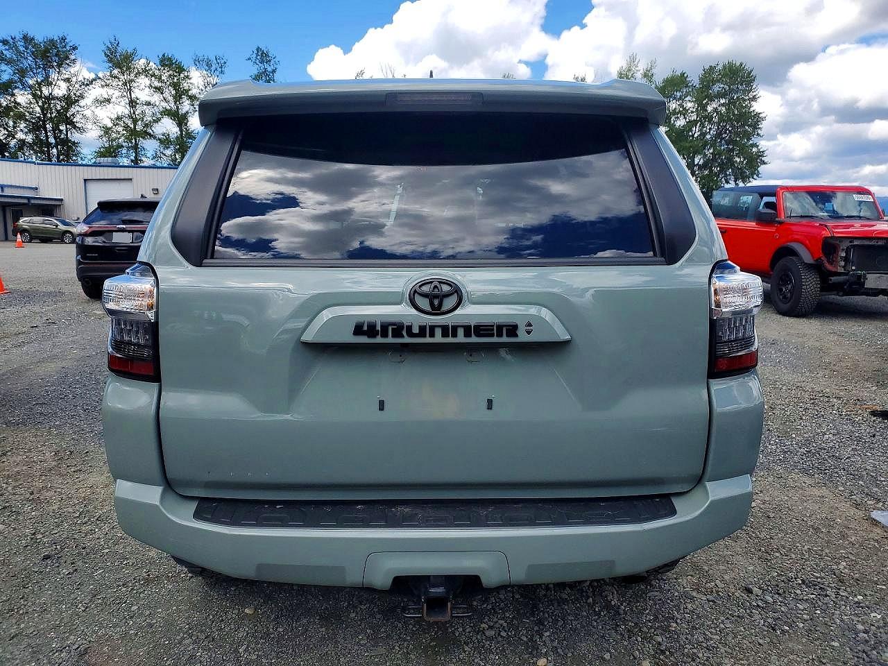 2022 TOYOTA 4RUNNER