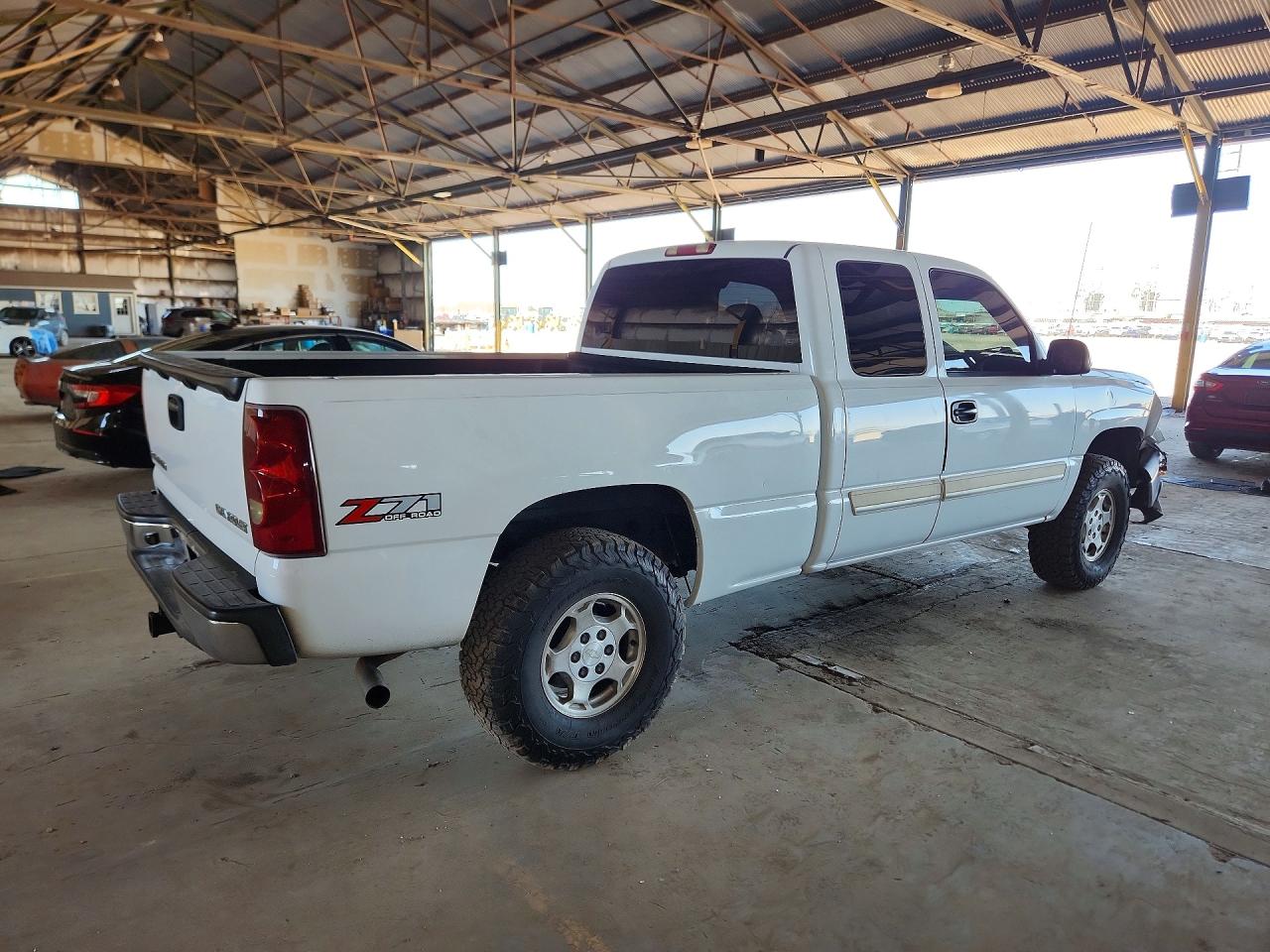 2003 CHEVROLET SILVERADO