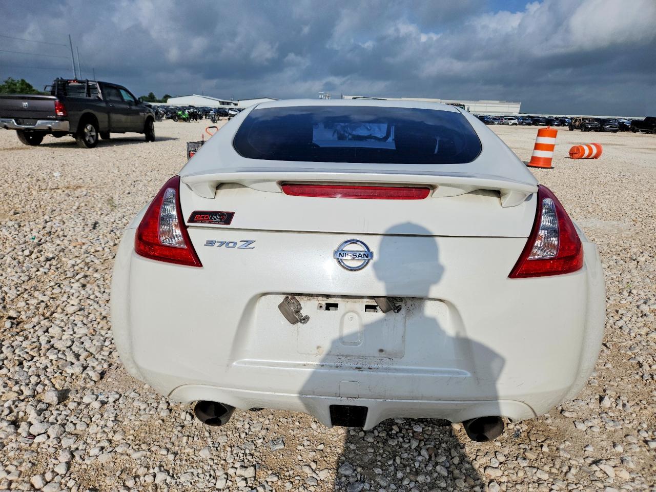 2011 NISSAN 370Z