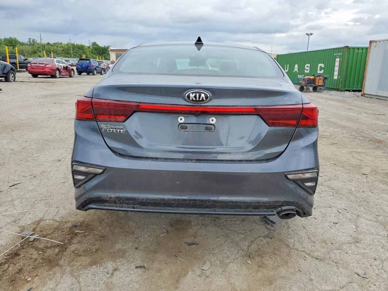 2019 KIA FORTE LXS