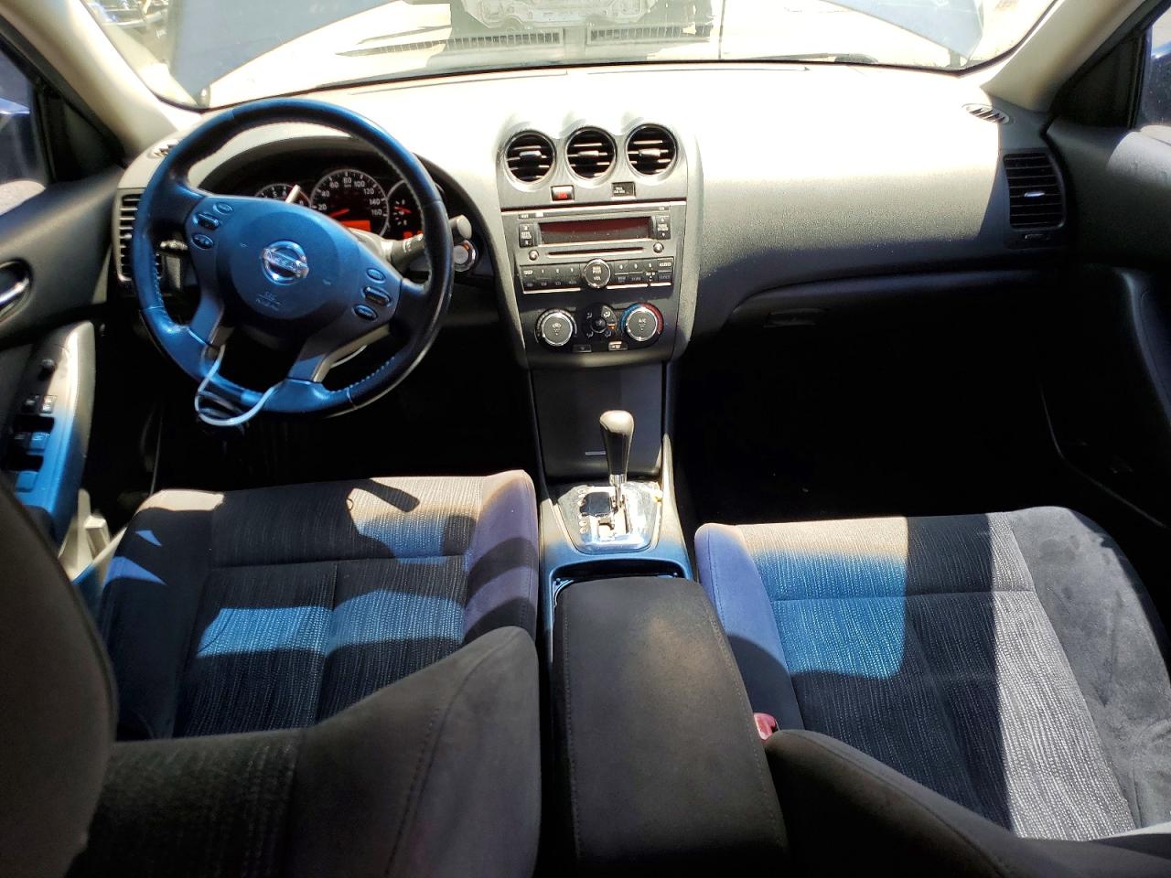 2010 NISSAN ALTIMA