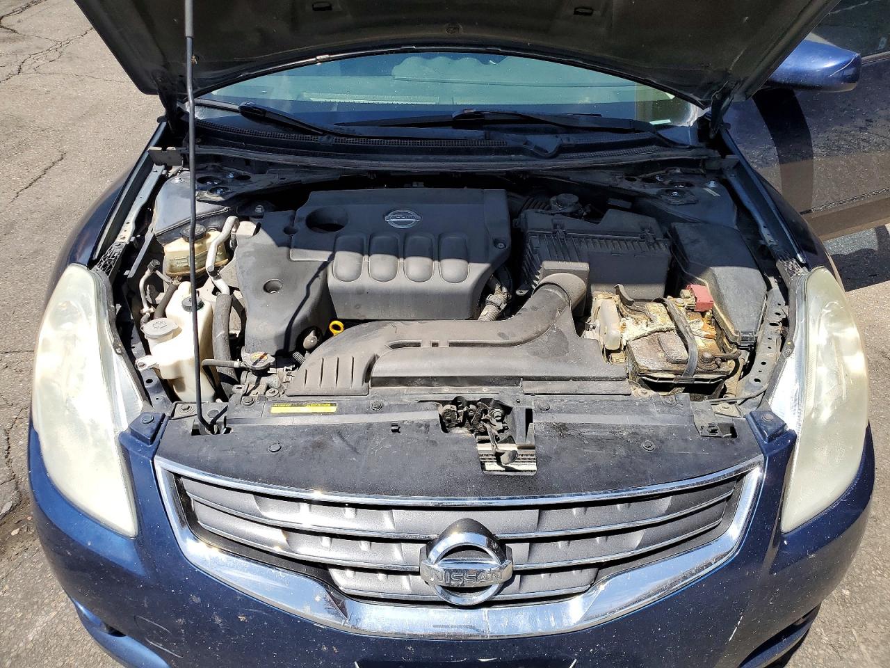 2010 NISSAN ALTIMA