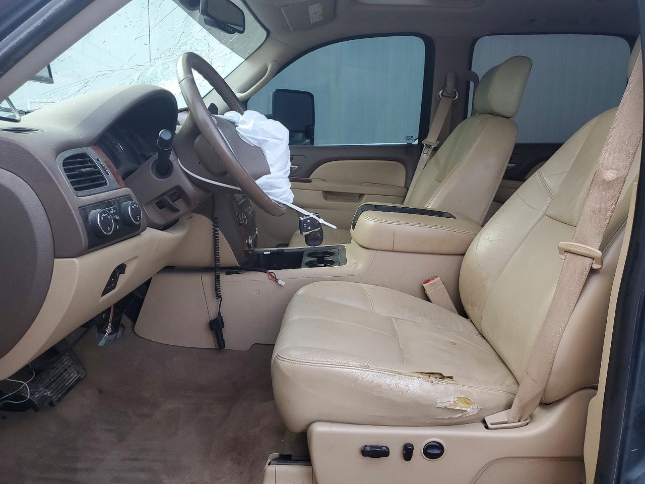 2011 CHEVROLET SILVERADO