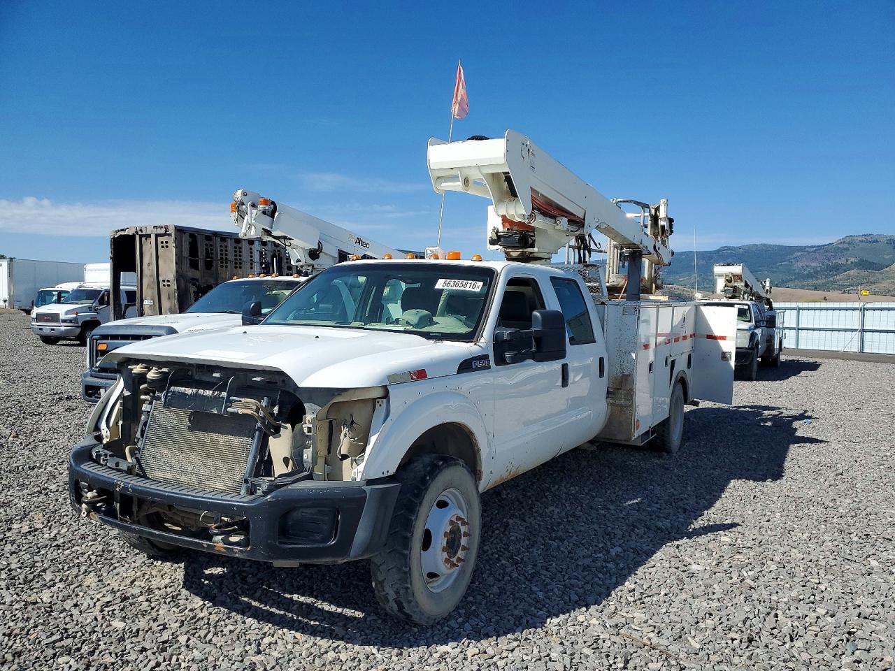 2012 FORD F550