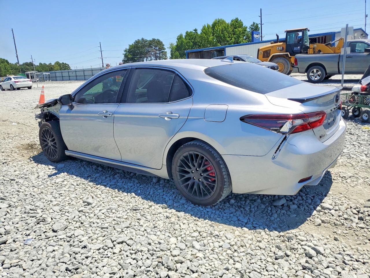 2024 TOYOTA CAMRY