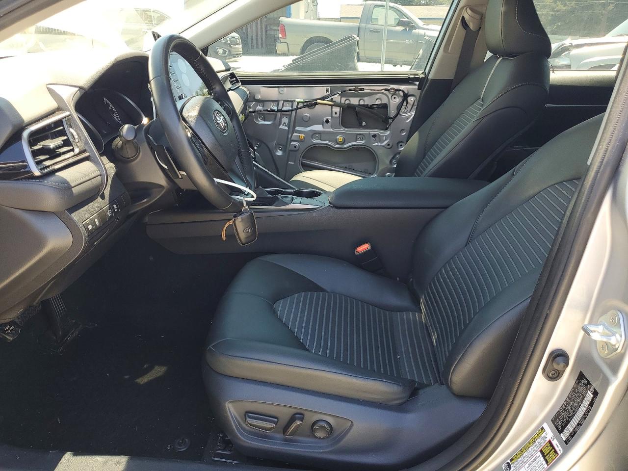 2024 TOYOTA CAMRY