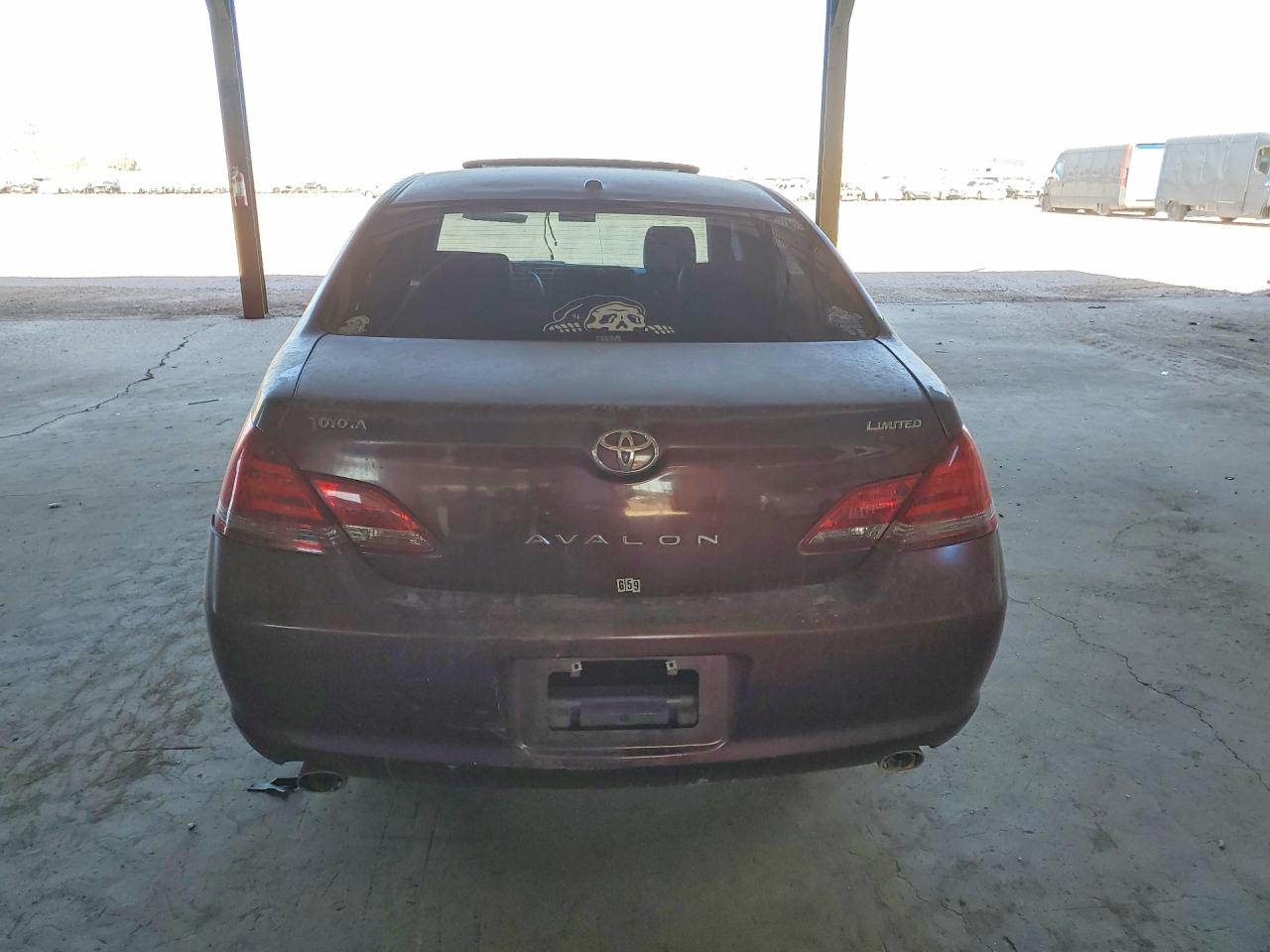 2009 TOYOTA AVALON