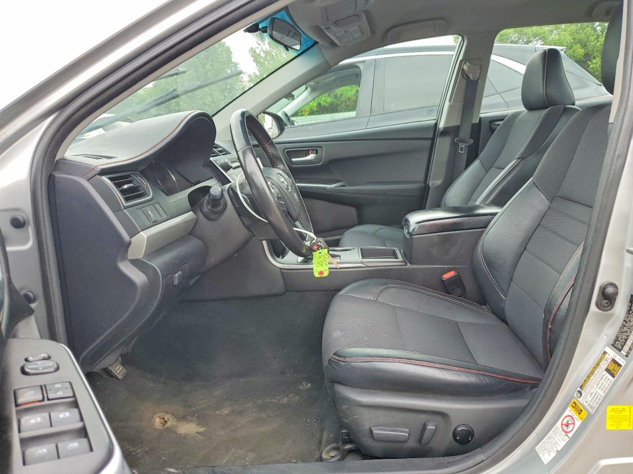 2017 TOYOTA CAMRY