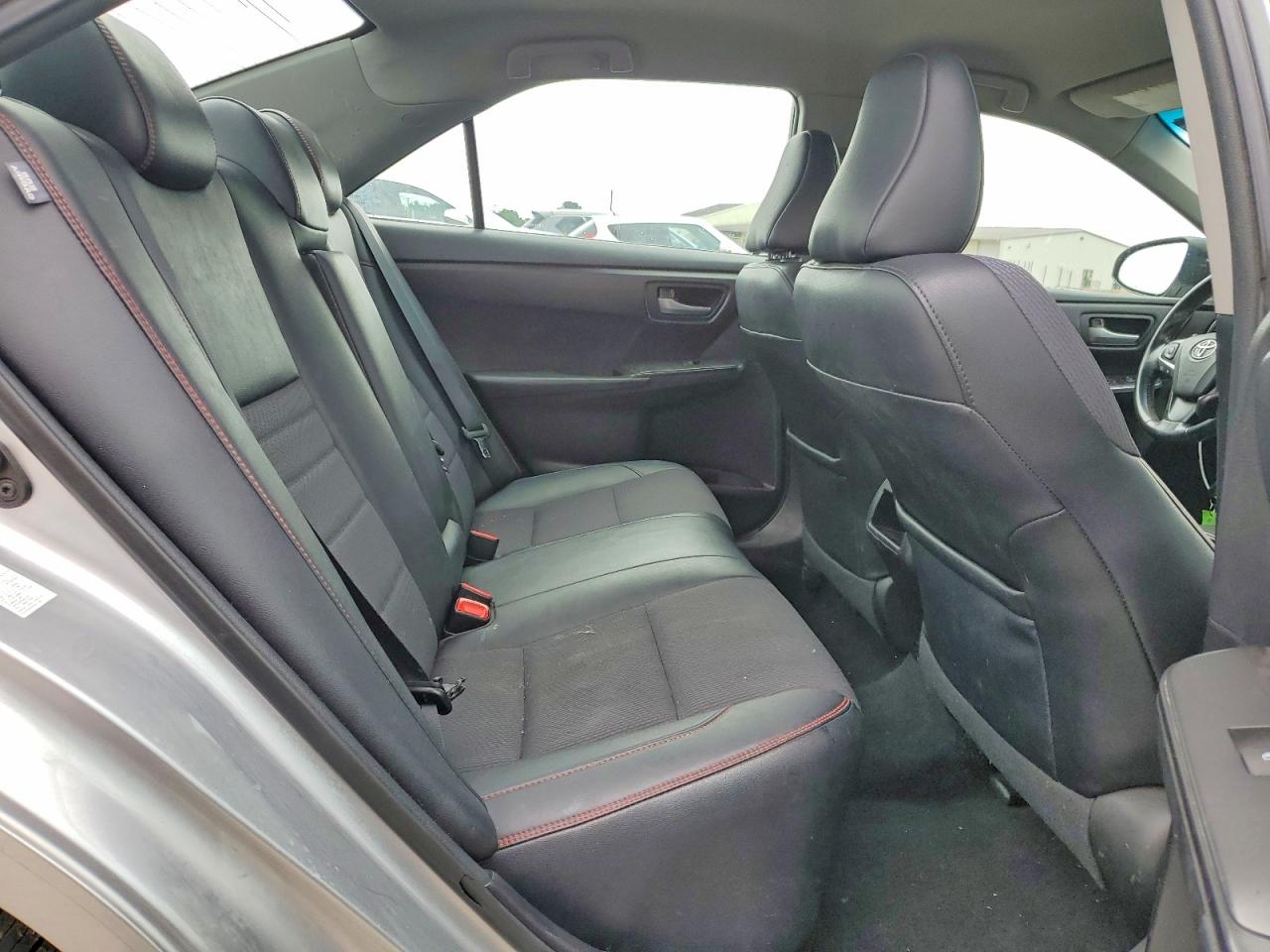 2017 TOYOTA CAMRY