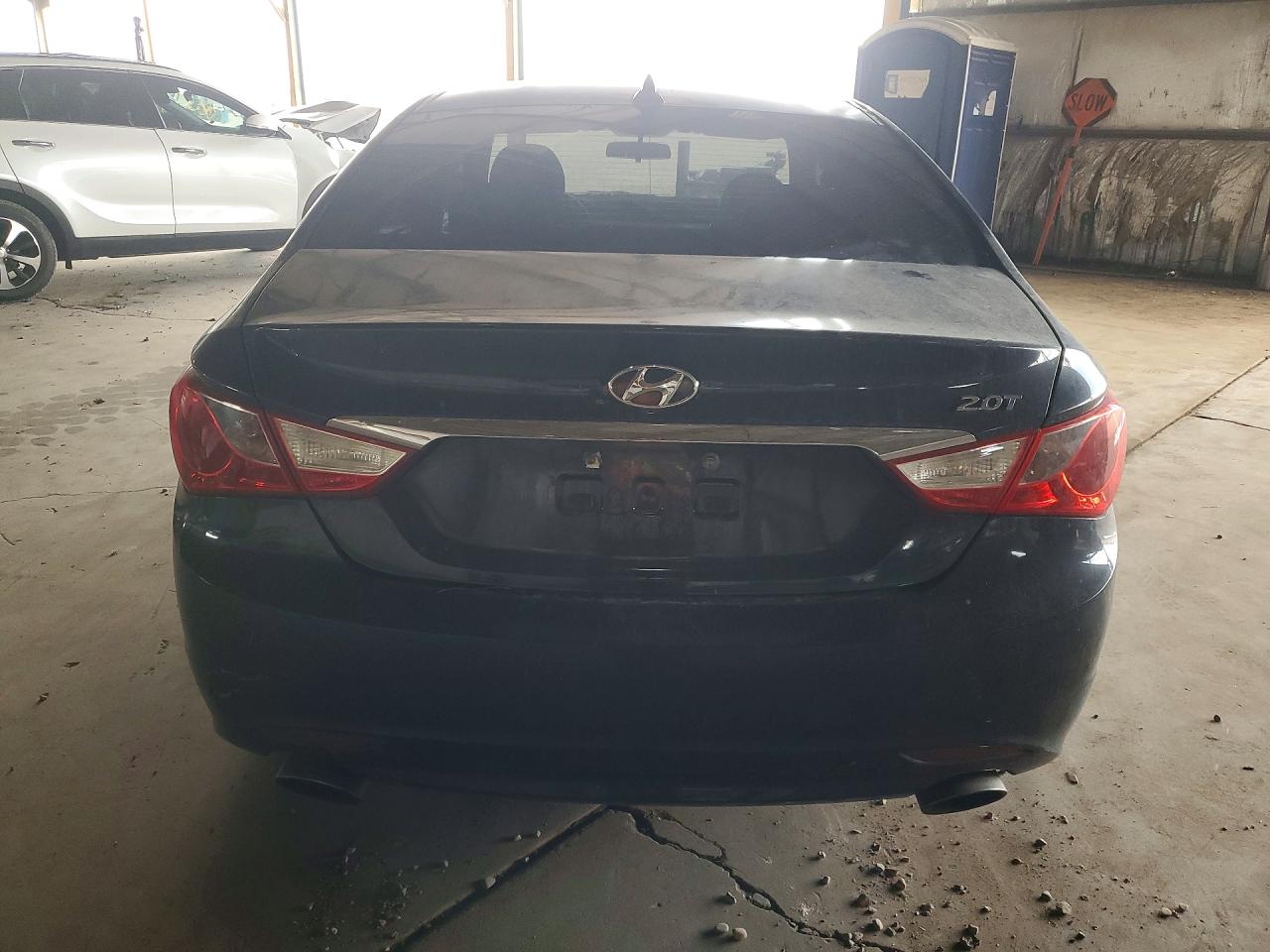 2011 HYUNDAI SONATA