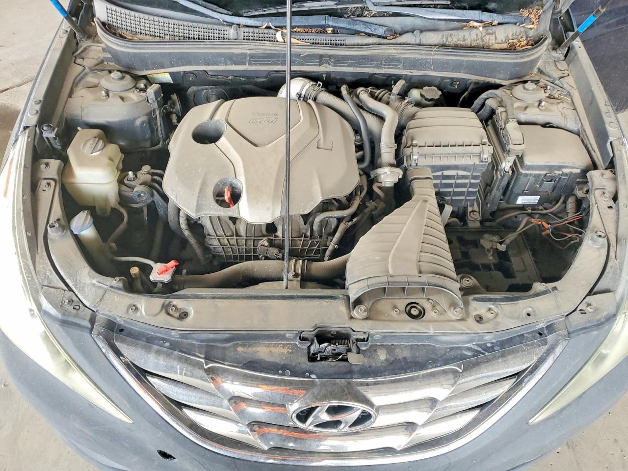 2011 HYUNDAI SONATA