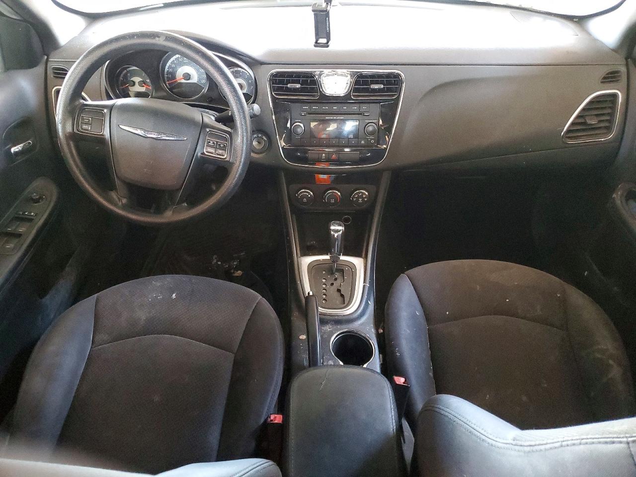 2014 CHRYSLER 200