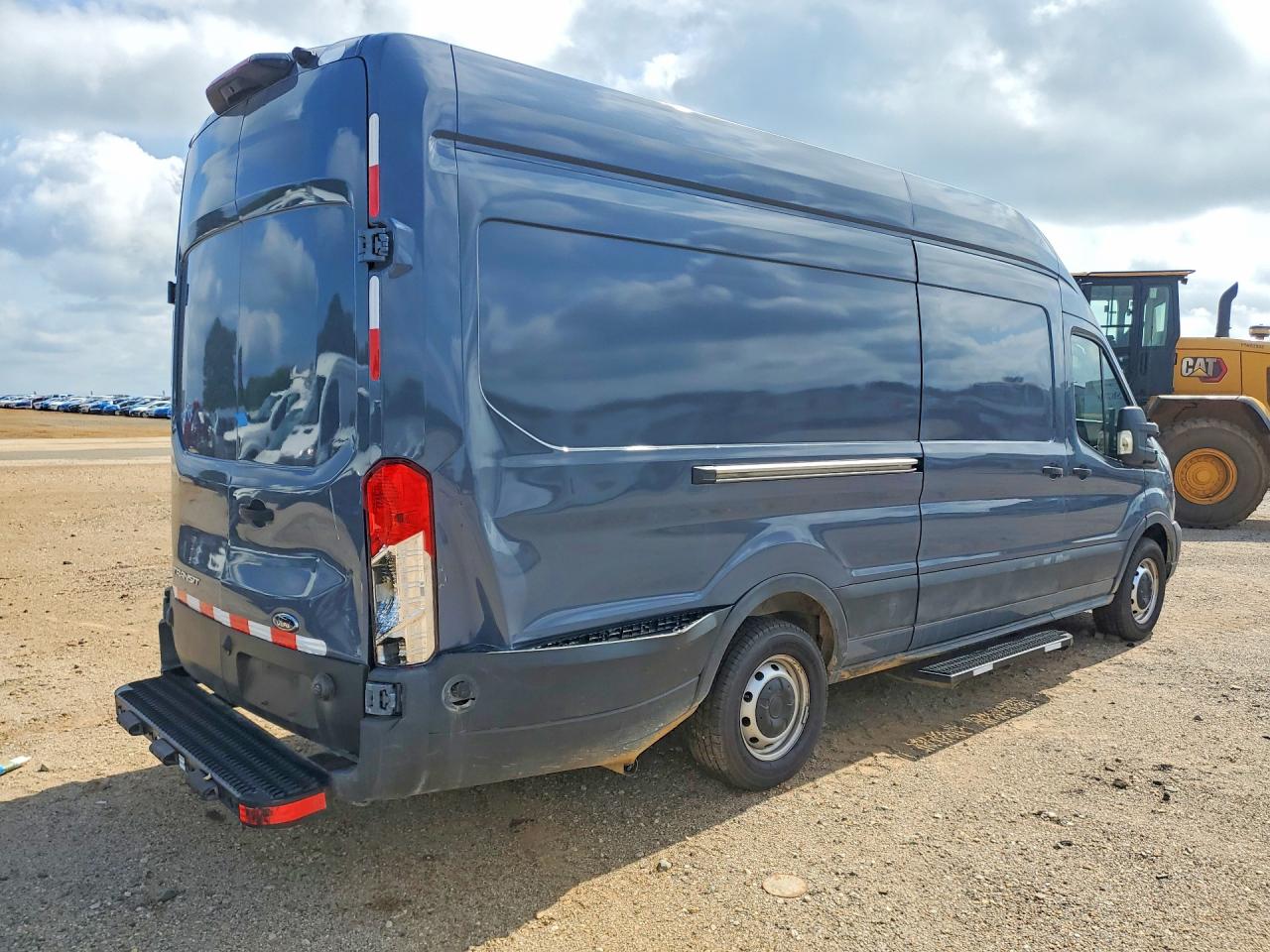 2022 FORD TRANSIT