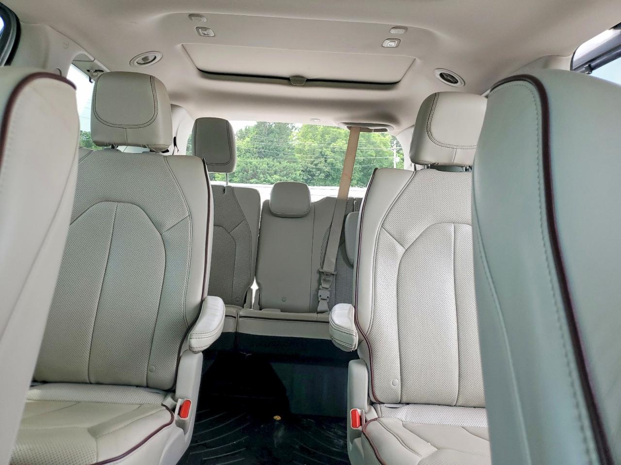 2017 CHRYSLER PACIFICA