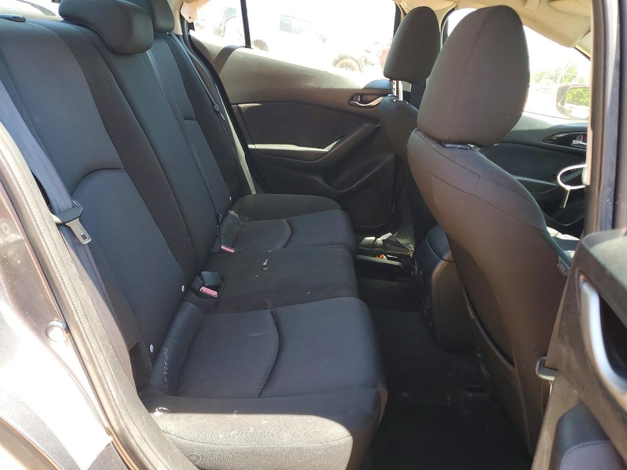 2015 MAZDA 3