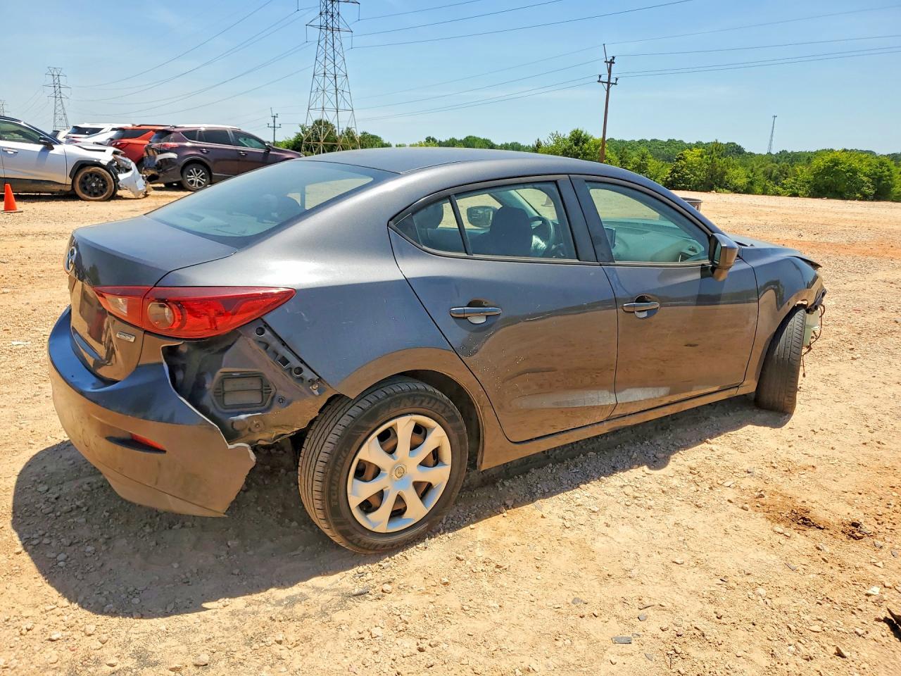 2015 MAZDA 3