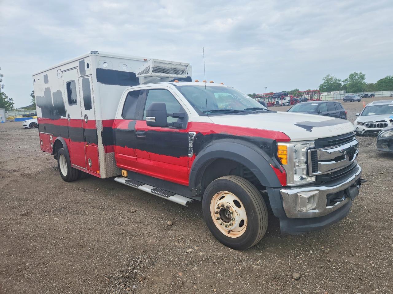 2017 FORD F550